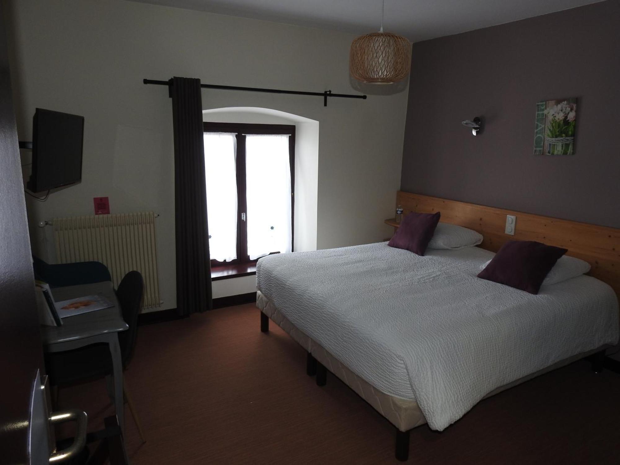 Le Barriol Hotel Saint-Julien-Chapteuil Exterior foto
