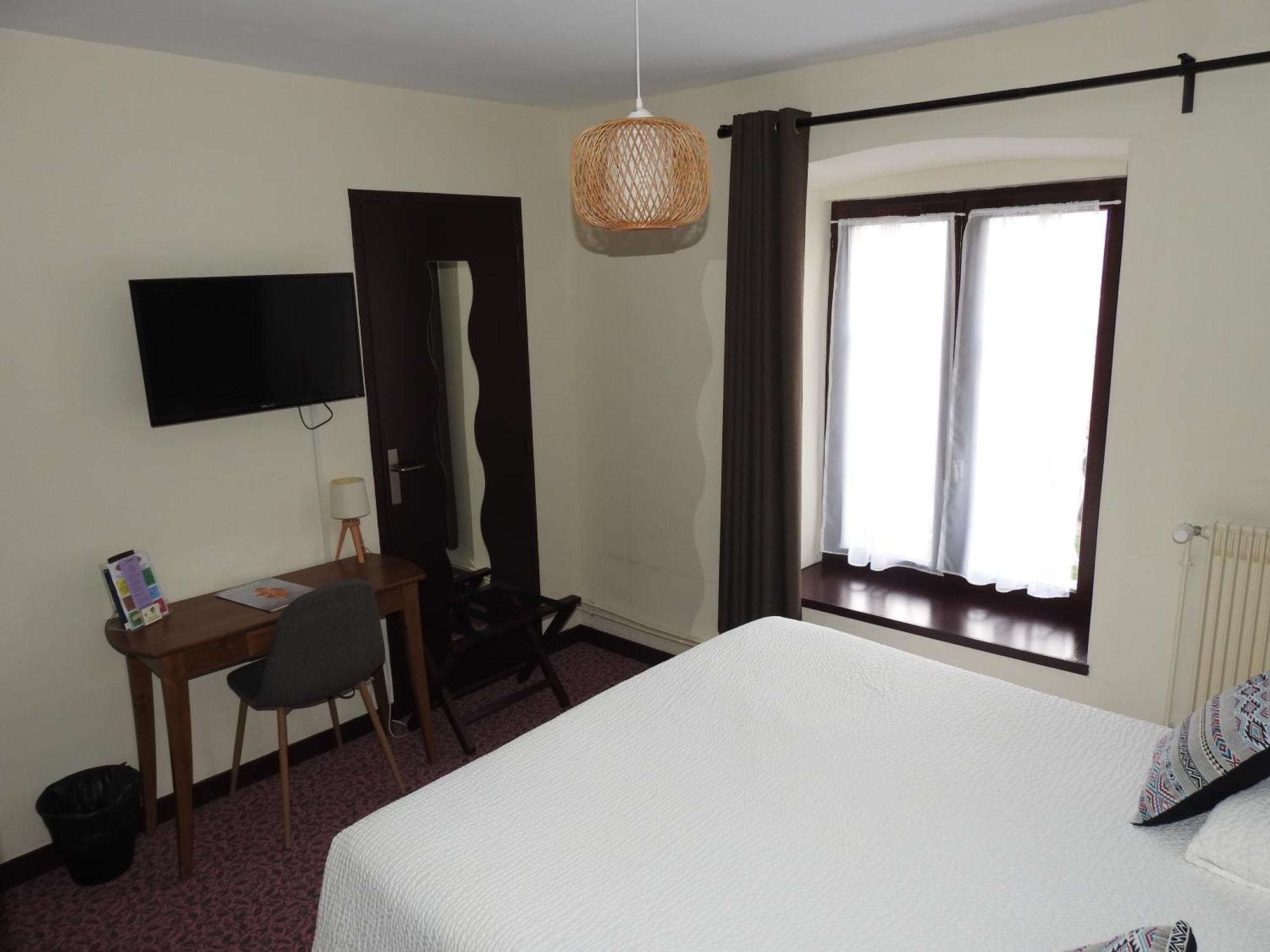 Le Barriol Hotel Saint-Julien-Chapteuil Exterior foto