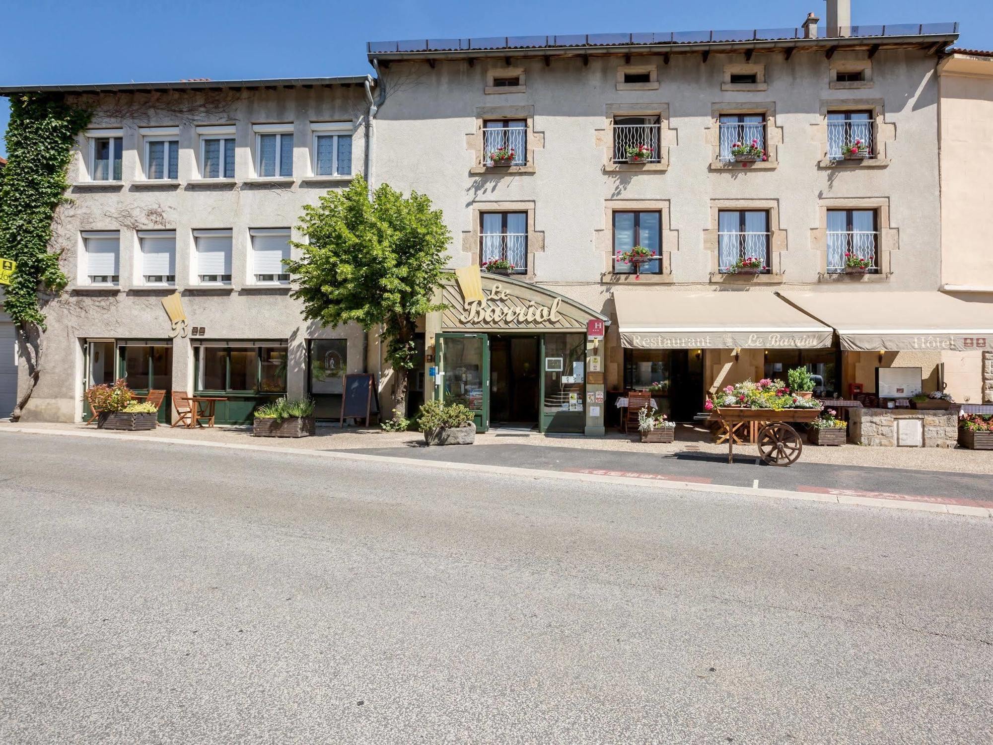 Le Barriol Hotel Saint-Julien-Chapteuil Exterior foto