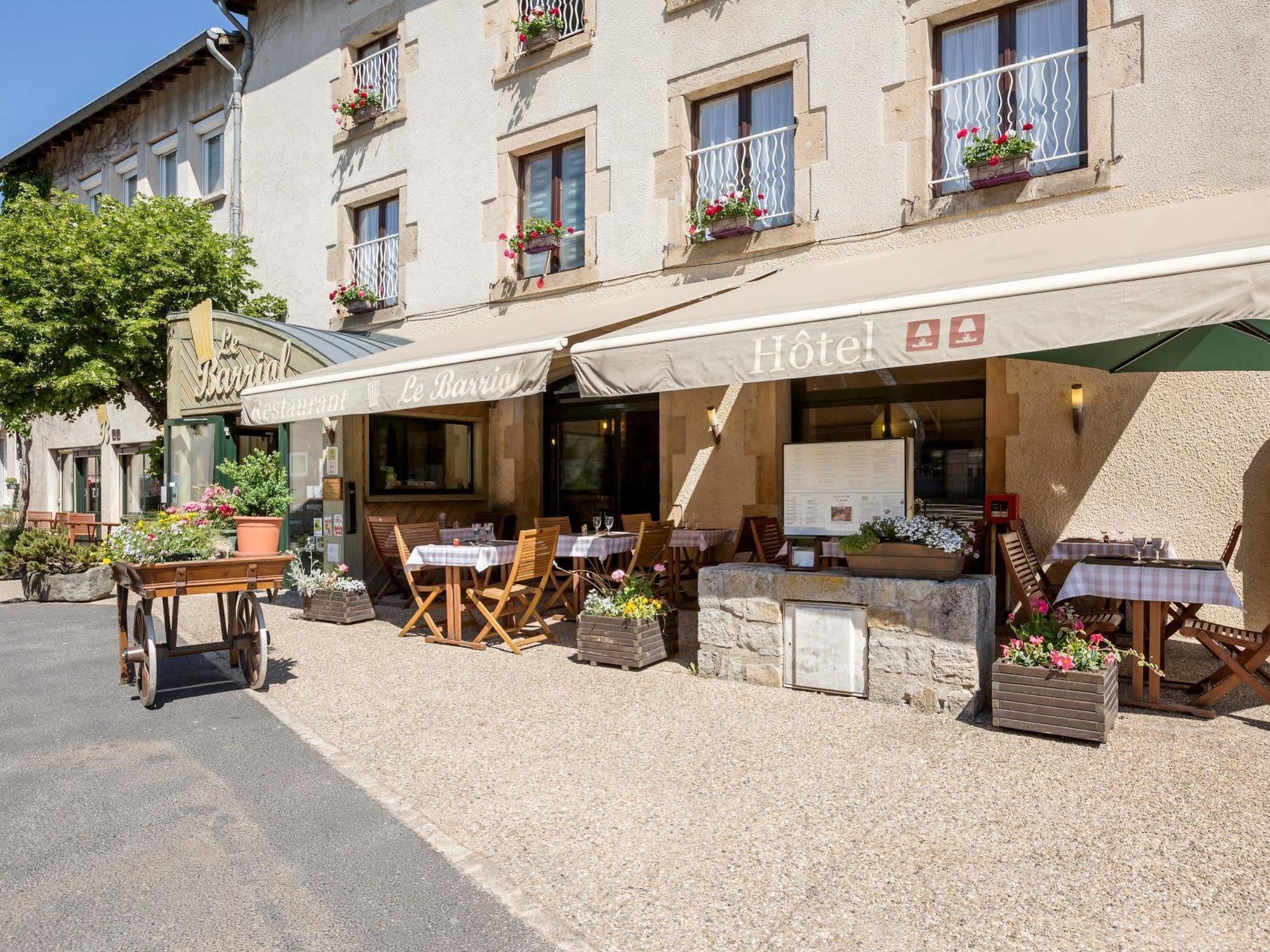 Le Barriol Hotel Saint-Julien-Chapteuil Exterior foto